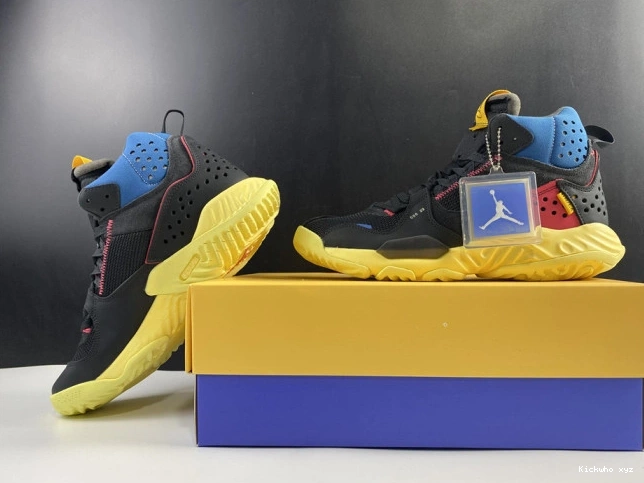 UNION DA1951-001 X NOIR' DELTA MID LA JORDAN 'OFF 0811
